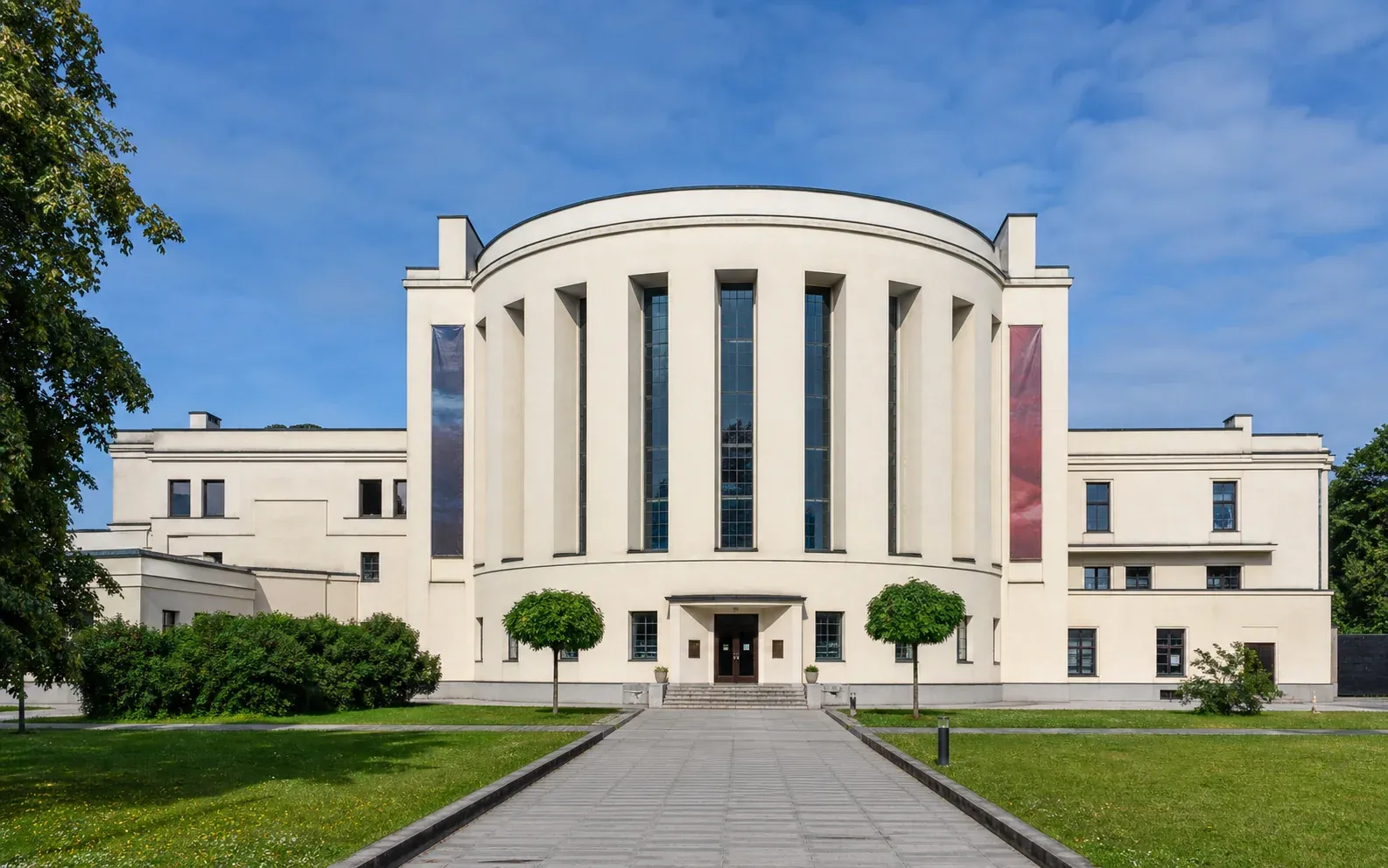 M. K. Čiurlionio dailės muziejaus fasadas Kaune