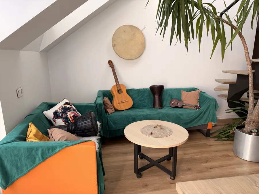 Sparta Home bendros patalpos poilsiui ir pokalbiams